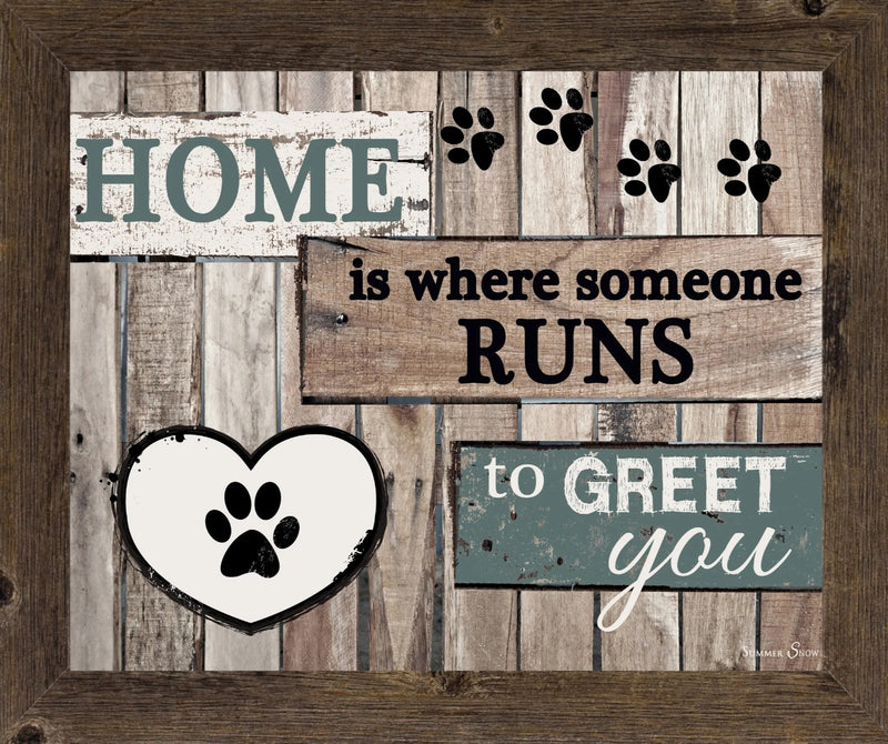 Home is where someone runs to Greet You SS9822